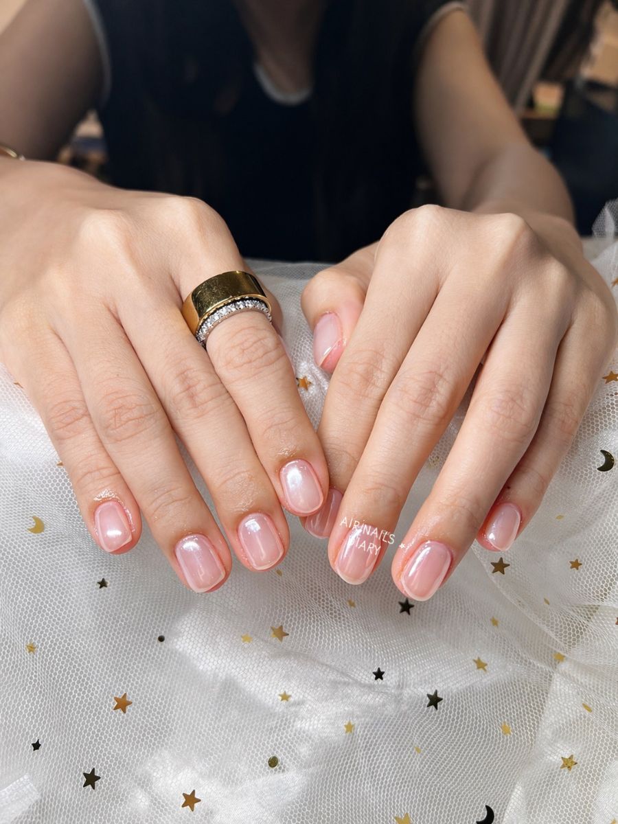 AIRINAILS DIARY - Natural Short Nail Overlay in Glazed Rosy Chrome